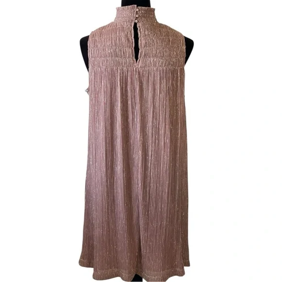 NINE WEST SMOCKED YOKE SLEEVELESS METALLIC ROSE SHIFT DRESS SZ MED EUC - Picture 3 of 12